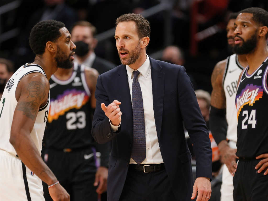 【洞察】全力詹出战湖人依旧失利，雷迪克G4调整阵容能否逆转？